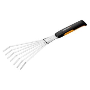 Fiskars Xact Hand Rake